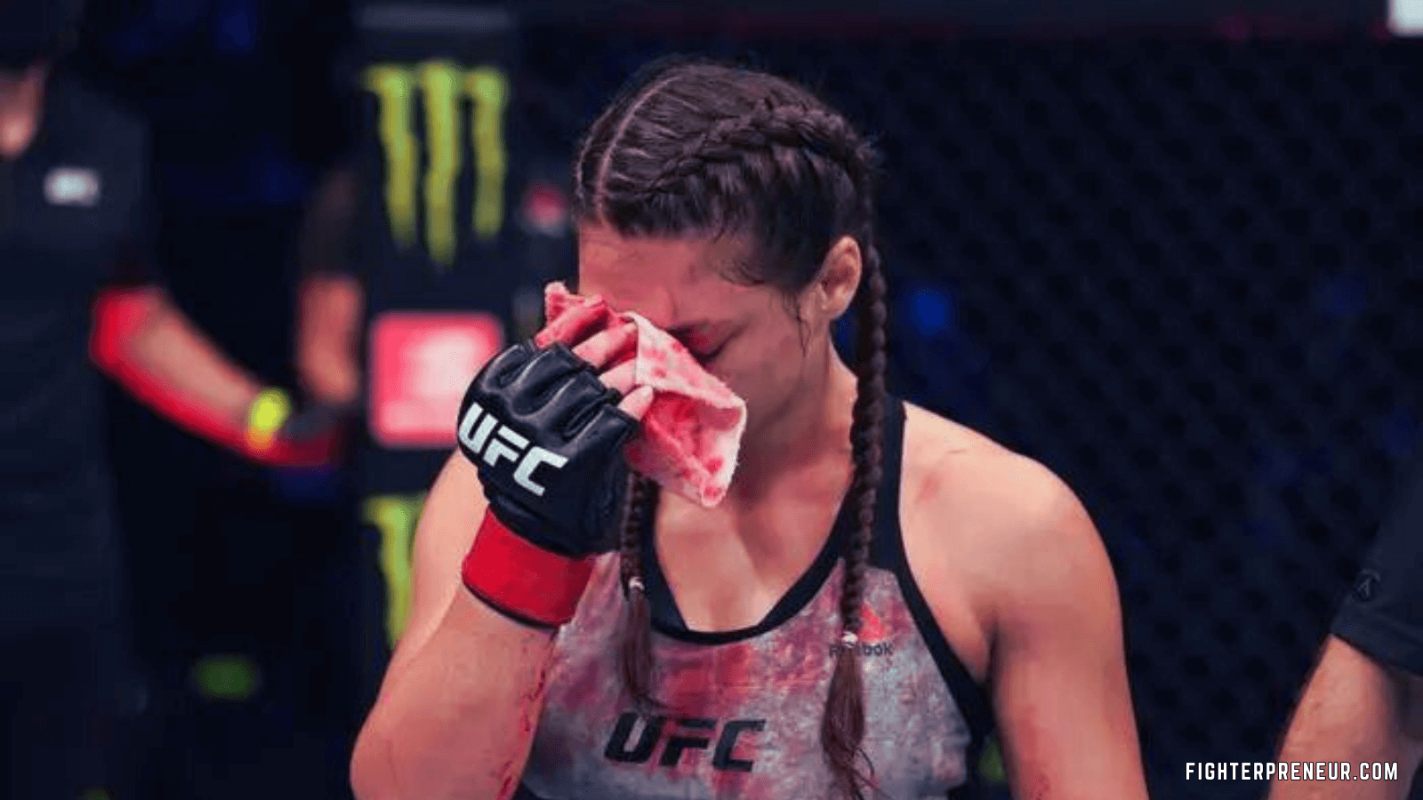 Women Cut Injury in UFC